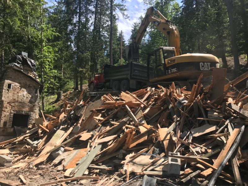 demolition services priest lake 26